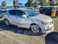 2012 Lexus CT200 photo