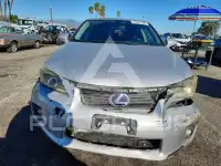 2012 Lexus CT200 photo