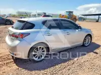 2012 Lexus CT200 photo