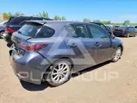2012 Lexus CT200 photo