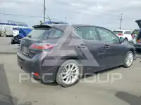 2012 Lexus CT200 photo