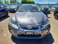 2012 Lexus CT200 photo