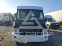 2012 Isuzu NPR фото