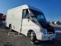 2012 Isuzu NPR фото