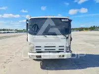 2012 Isuzu NPR фото