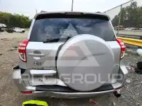 2012 Toyota RAV4 photo