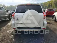 2012 Toyota RAV4 photo