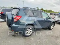 2012 Toyota RAV4 фото