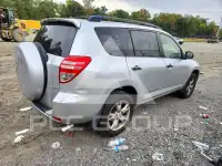 2012 Toyota RAV4 photo