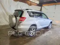 2012 Toyota RAV4 фото