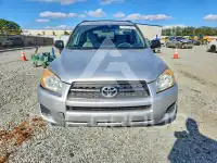 2012 Toyota RAV4 photo
