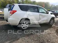 2012 Toyota RAV4 photo