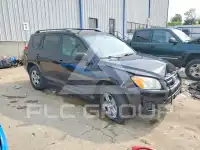 2012 Toyota RAV4 photo
