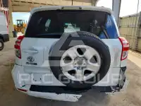 2012 Toyota RAV4 фото