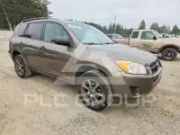 2012 Toyota RAV4 photo