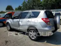 2012 Toyota RAV4 photo