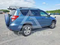 2012 Toyota RAV4 photo
