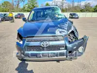 2012 Toyota RAV4 фото