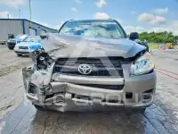 2012 Toyota RAV4 фото