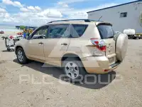 2012 Toyota RAV4 фото