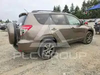2012 Toyota RAV4 photo