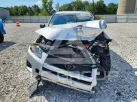 2012 Toyota RAV4 фото