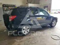 2012 Toyota RAV4 фото