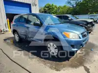 2012 Toyota RAV4 фото