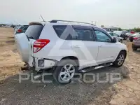 2012 Toyota RAV4 фото
