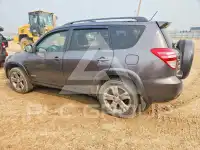 2012 Toyota RAV4 фото