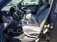 2012 Toyota RAV4 photo