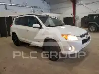 2012 Toyota RAV4 фото