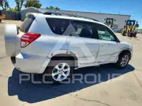 2012 Toyota RAV4 фото