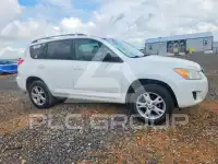 2012 Toyota RAV4 фото