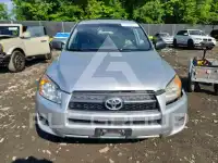2012 Toyota RAV4 фото