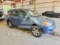 2012 Toyota RAV4 фото