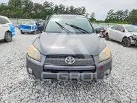 2012 Toyota RAV4 photo