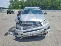 2012 Toyota RAV4 фото