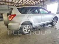 2012 Toyota RAV4 photo