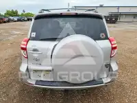 2012 Toyota RAV4 photo