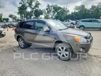 2012 Toyota RAV4 photo