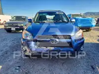 2012 Toyota RAV4 photo