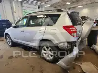 2012 Toyota RAV4 фото