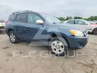 2012 Toyota RAV4 фото