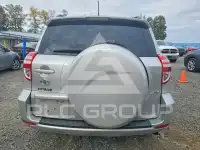 2012 Toyota RAV4 фото