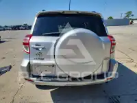 2012 Toyota RAV4 photo