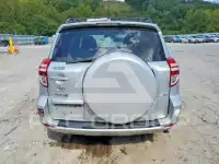 2012 Toyota RAV4 photo