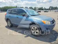 2012 Toyota RAV4 photo