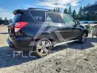 2012 Toyota RAV4 фото