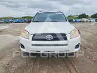 2012 Toyota RAV4 photo